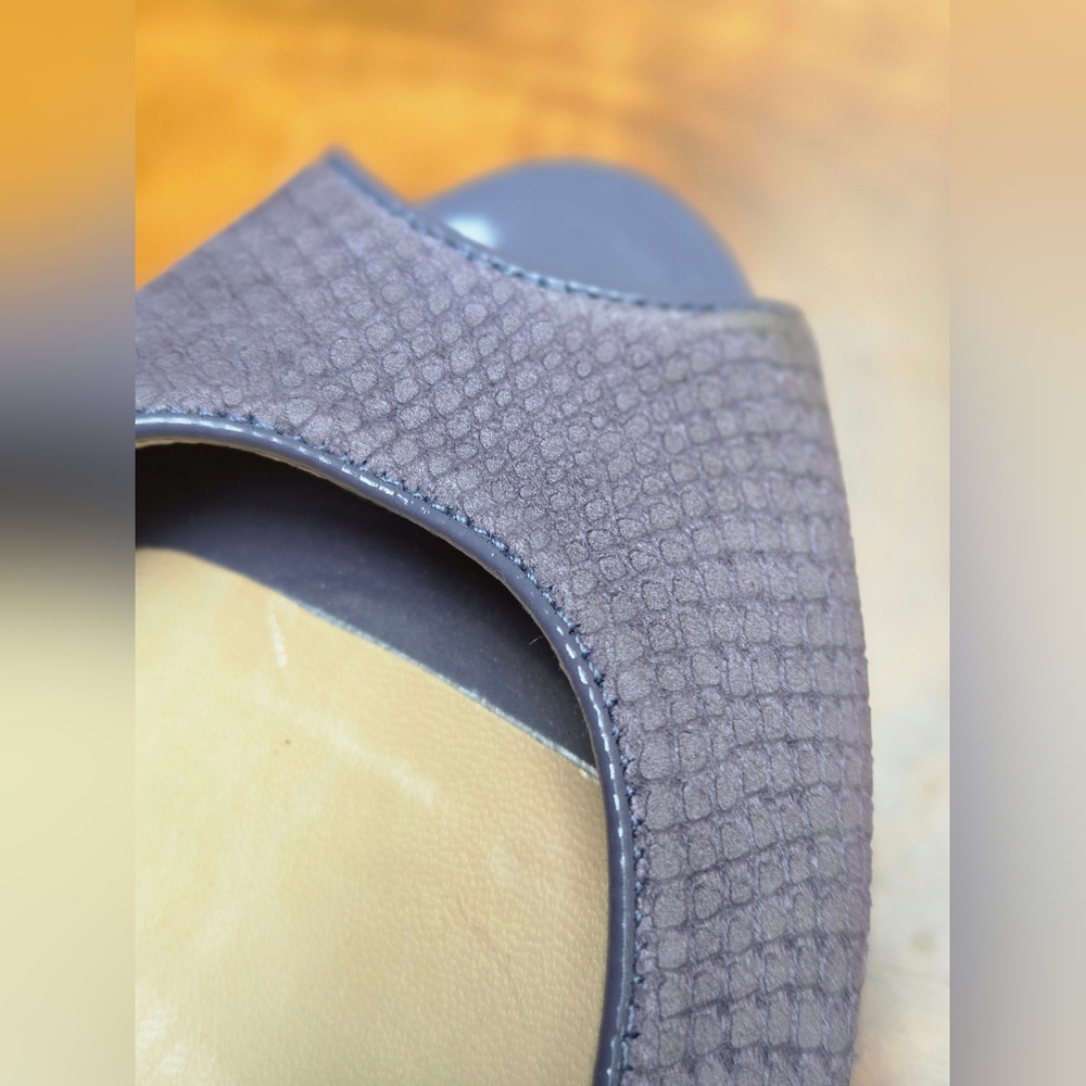 Talbot's leather sandles. Lilac. 9B - Picture 13 of 13